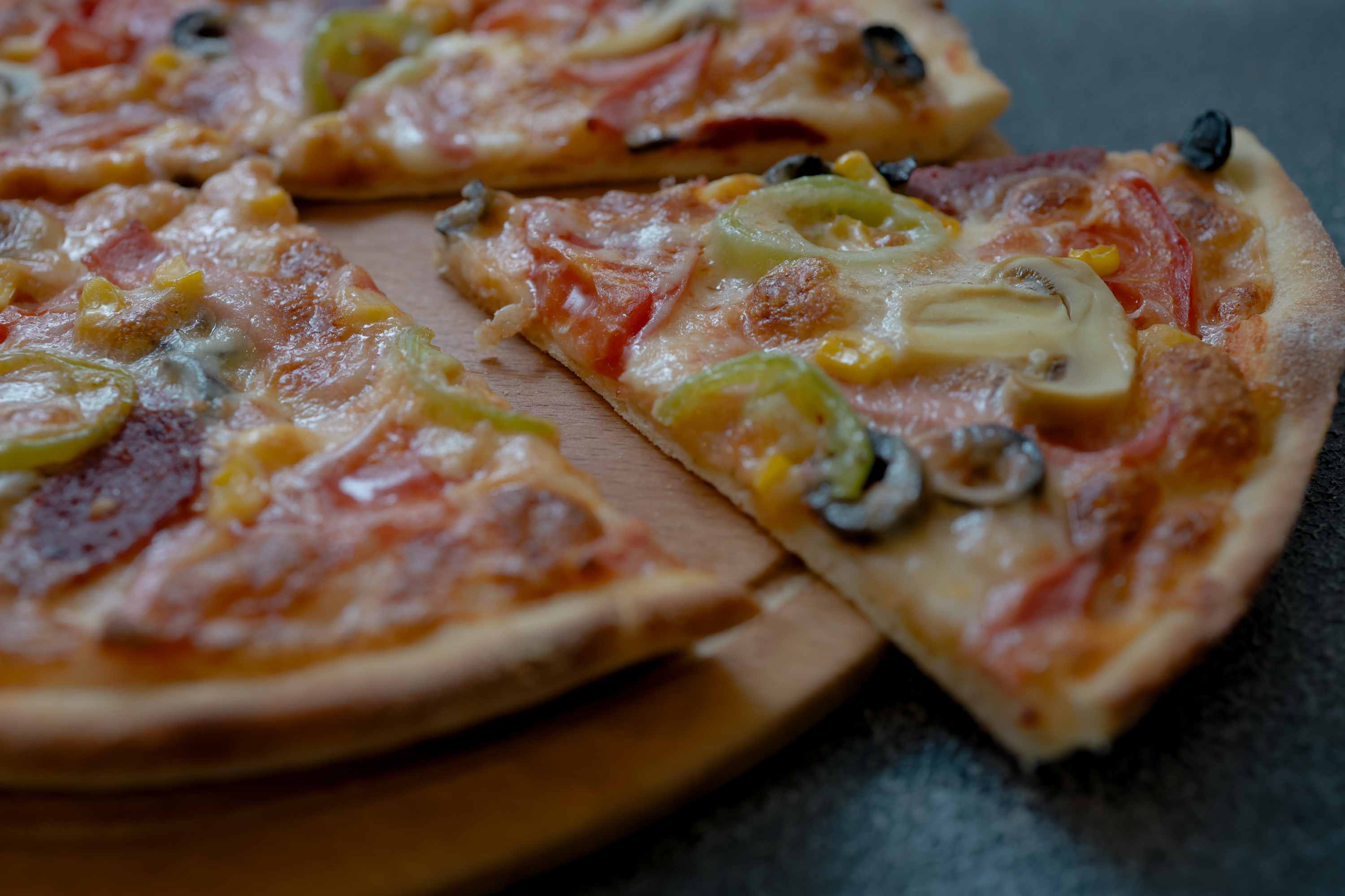 KARIŞIK PİZZA - BÜYÜK