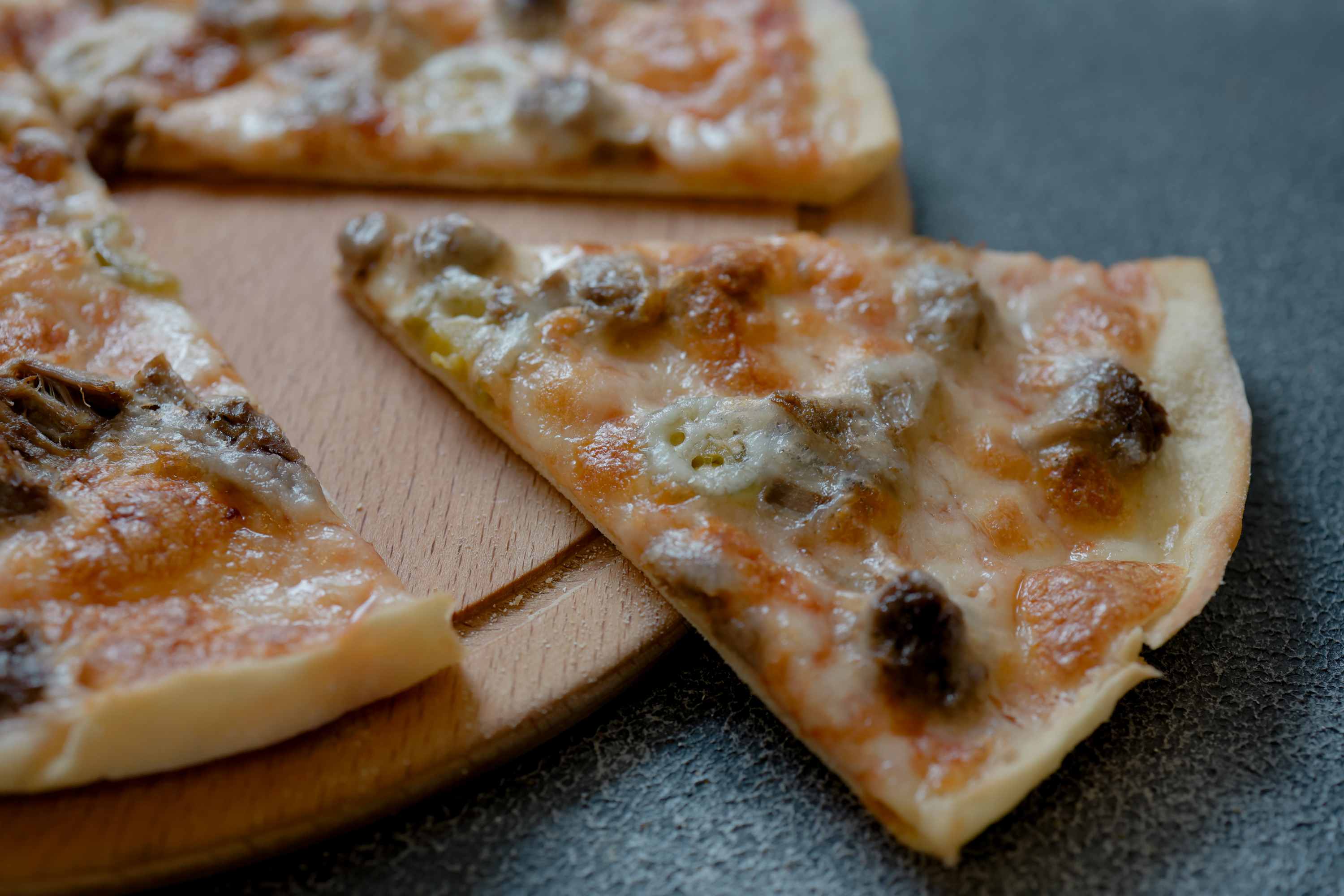 KAVURMALI PİZZA - BÜYÜK